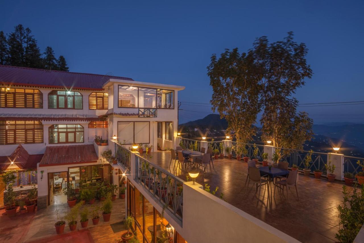 The Hermitage Kanatal Exterior photo